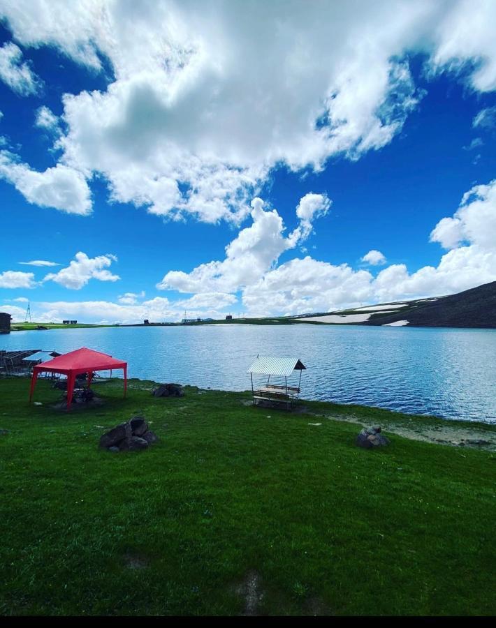 Mount Aragats Aparthotel Byurakan Bagian luar foto