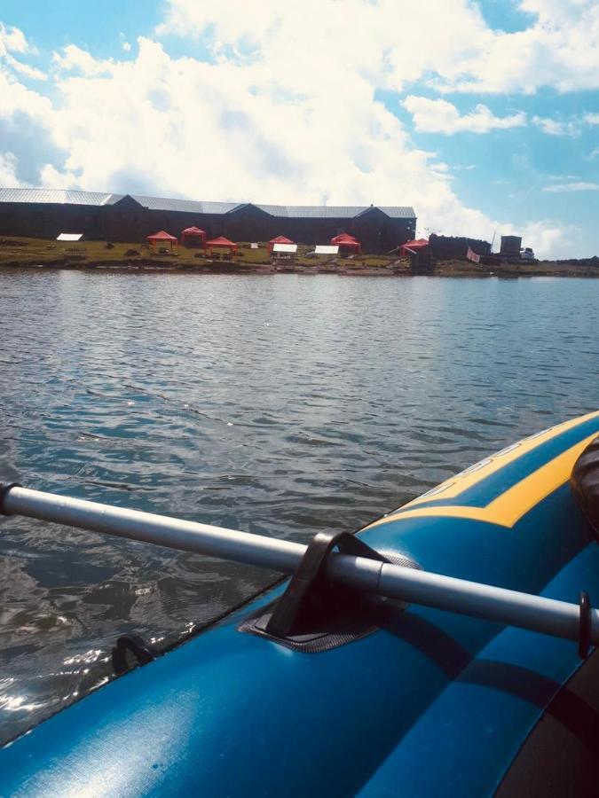 Mount Aragats Aparthotel Byurakan Bagian luar foto